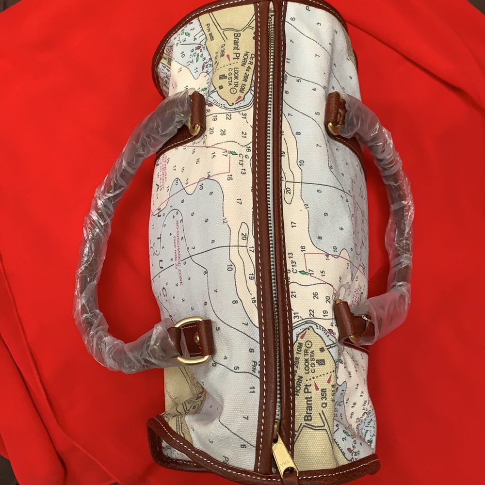 Nantucket Harbor Nautical Chart Purse from Murray’s Toggle Shop. NWT! - Picture 3 of 12